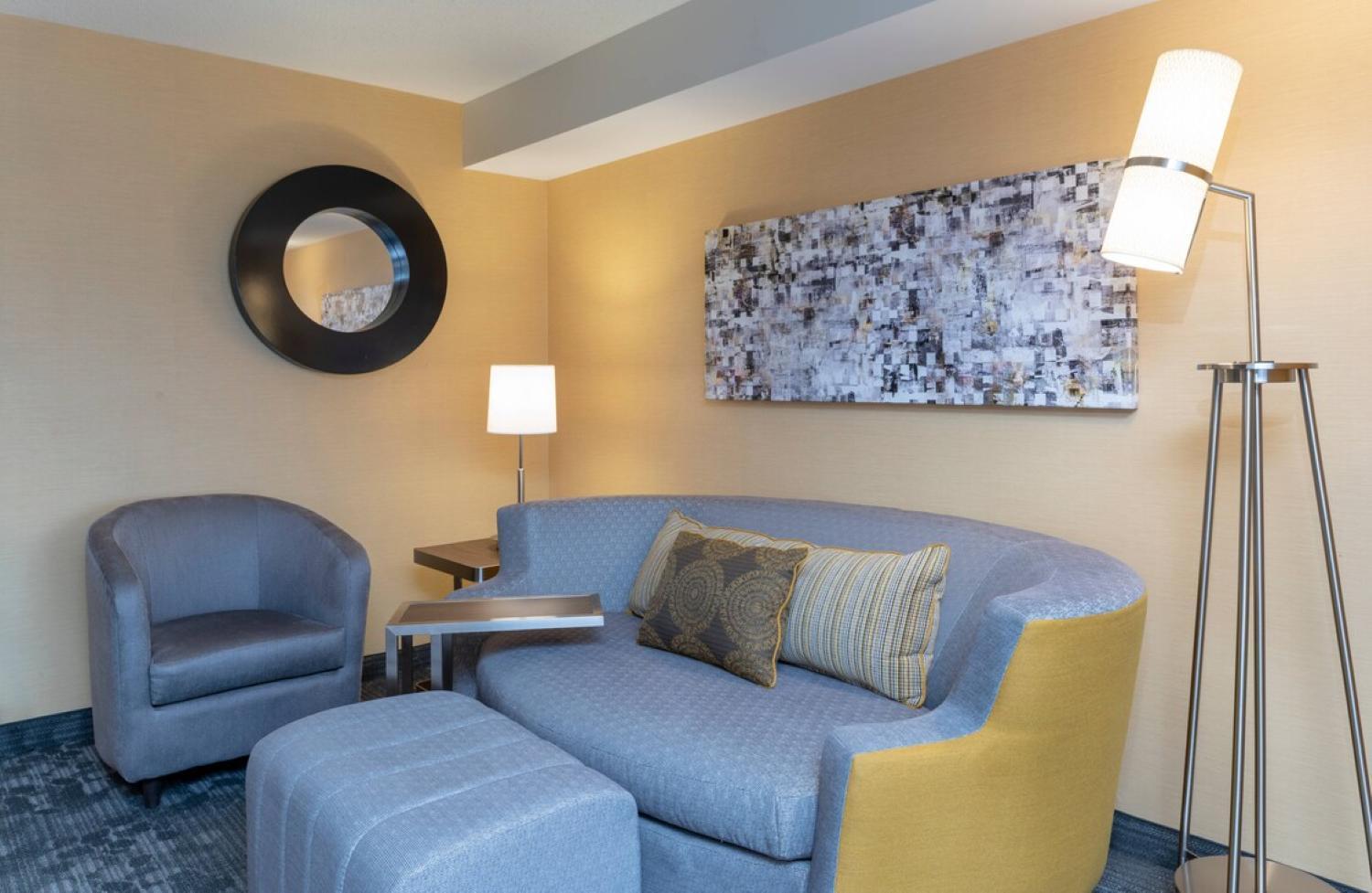 מלון Courtyard Milwaukee Airport מראה חיצוני תמונה